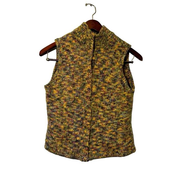 Talbots Vintage Crochet Knit Acrylic Wool Sweater Vest Snaps Women's Small/Med - Picture 1 of 6